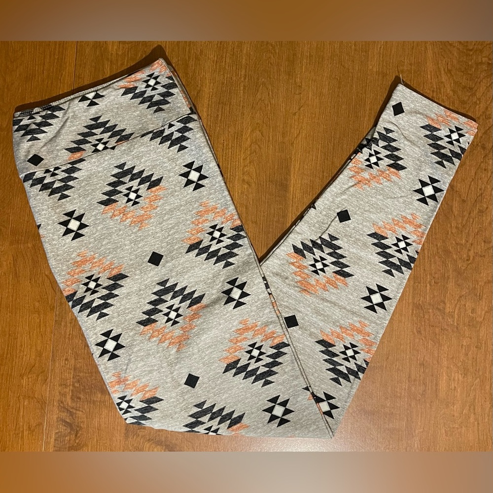 LuLaRoe TC2 Leggings